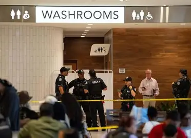 ടൊറൊന്റോയിലെ സ്കാർബറോ ടൗൺ സെന്ററിൽ വെടിവെപ്പ്: ഒരാൾ കൊല്ലപ്പെട്ടു download 2 Canada