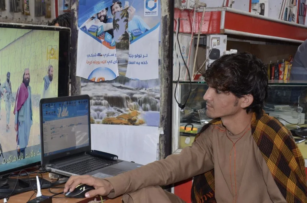 അഫ്ഗാനിസ്ഥാനിൽ ഇന്റർനെറ്റ് വിച്ഛേദിച്ച് താലിബാൻ; വിമാനങ്ങൾ മുടങ്ങി IMG 1348 Afghanistan