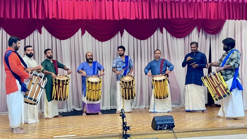 e3756c58 4004 403e bf6a feeeb0d02e2c Fr John Hammond Nashville