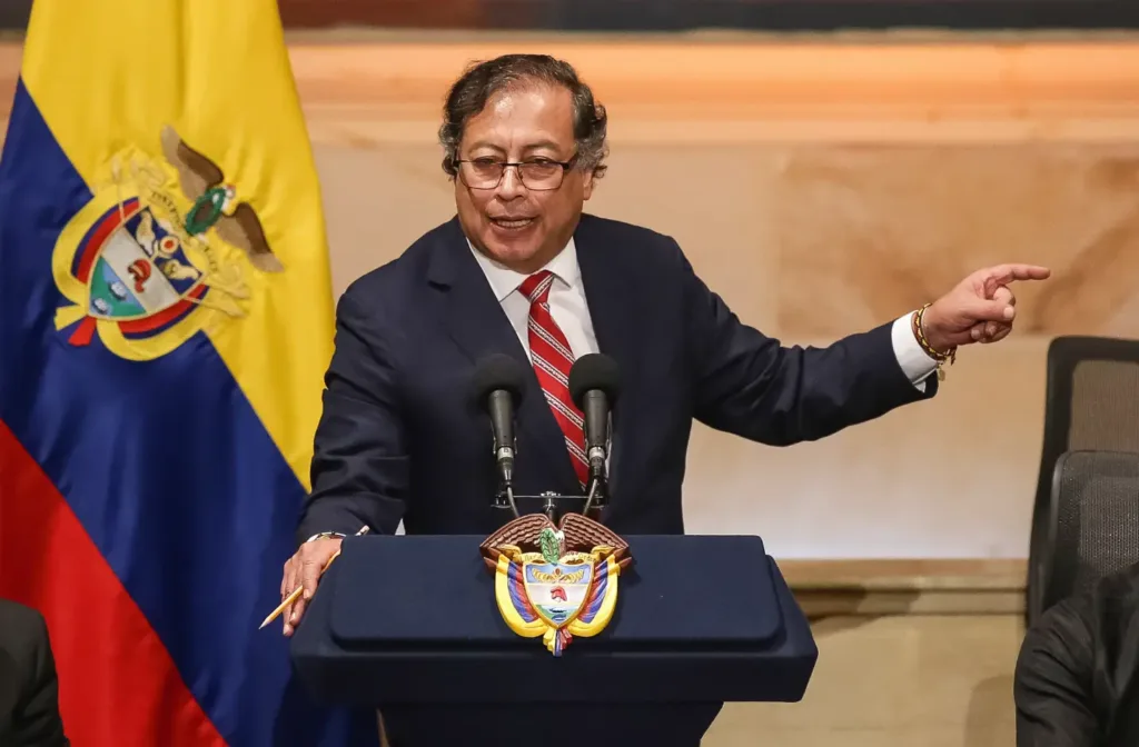 gustavo Gustavo Petro