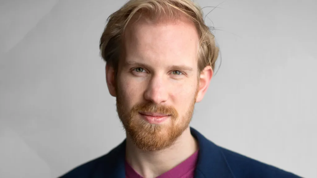 ട്രംപിനെ സംബന്ധിച്ച പരാമർശം നീക്കി: ബി.ബി.സി.ക്കെതിരെ ആരോപണവുമായി ഡച്ച് ചരിത്രകാരൻ ബ്രെഗ്മാൻ rutger bregman.jpg 1 BBC Reith Lecture Series